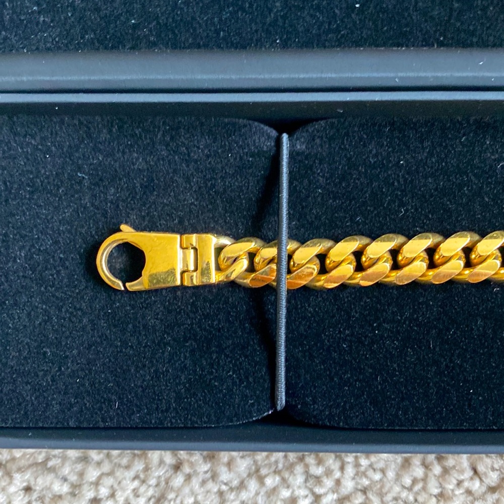 Jaxxon - Cuban Link Bracelet - 10mm - 8in - Picture 3 of 4